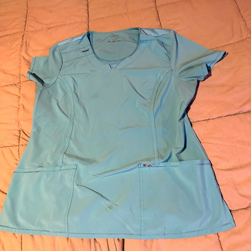 Cherokee infinity x-large scrub top.